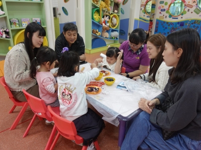 家長茶聚 <br /> Parent-Teacher Gatherings